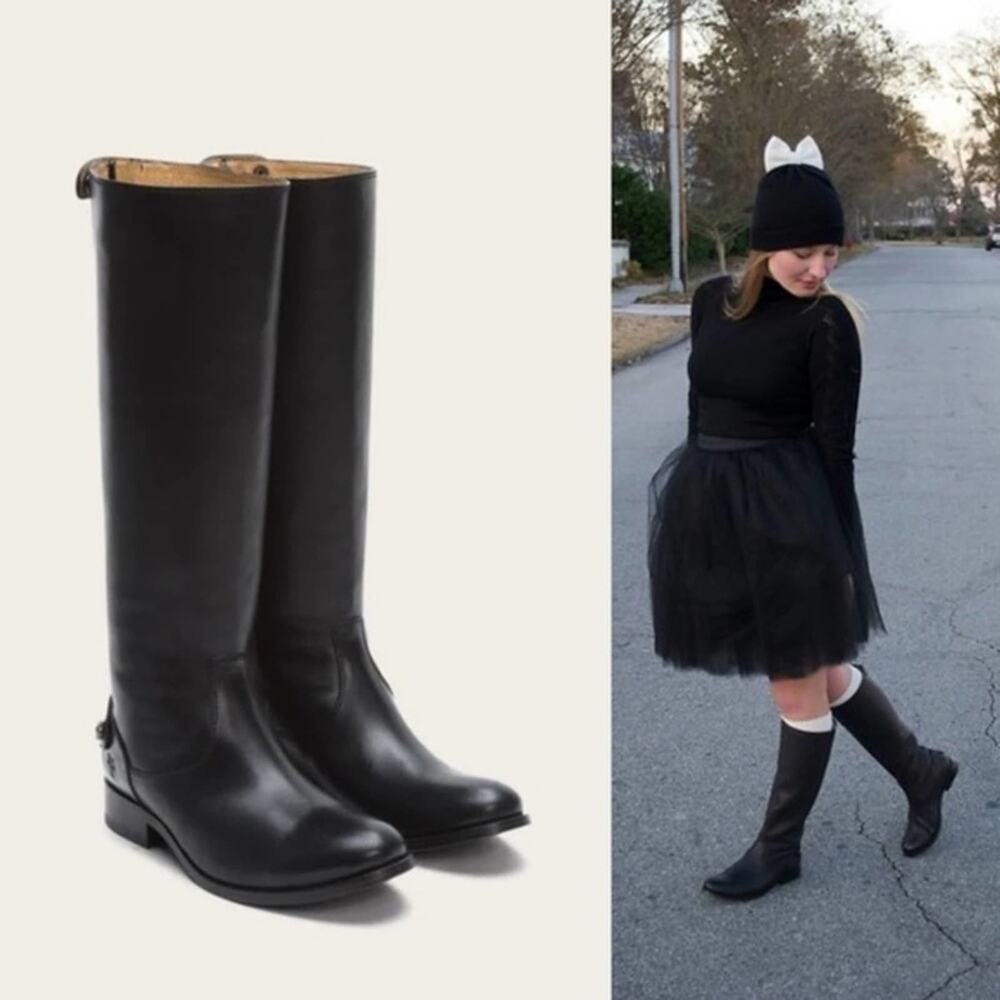 Frye Melissa snap back Black distressed leather riding boots size 6